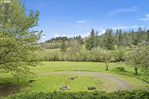 28974 Gimpl Hill Rd, Eugene, OR 97402 - Photo 42
