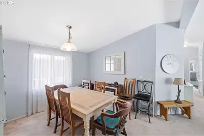 1401 W Ellendale Ave, Dallas, OR 97338 - Photo 6