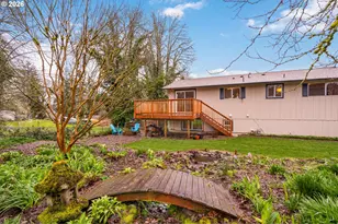 17720 SE Cook St, Milwaukie, OR 97267 - Photo 36