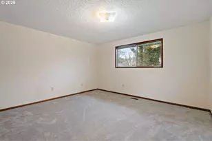 17720 SE Cook St, Milwaukie, OR 97267 - Photo 26