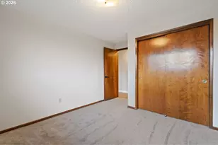 17720 SE Cook St, Milwaukie, OR 97267 - Photo 24