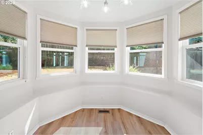 6760 SW 177th Pl, Beaverton, OR 97007 - Photo 10