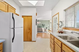 433 NE 7th Ave, Camas, WA 98607 - Photo 10