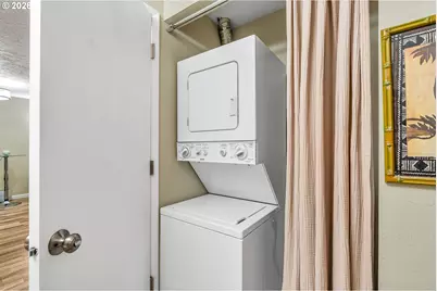 29700 SW Courtside Dr #36, Wilsonville, OR 97070 - Photo 18