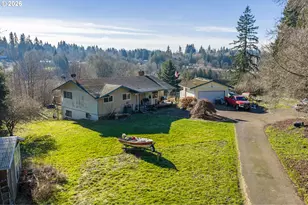 12119 NE 169th St, Battle Ground, WA 98604 - Photo 2