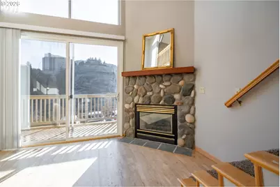 847 SW Broadway Dr #32, Portland, OR 97201 - Photo 8