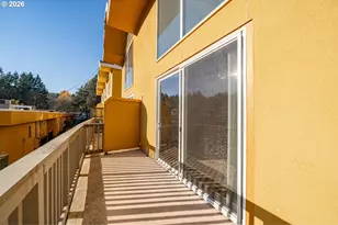 847 SW Broadway Dr, Portland, OR 97201 - Photo 24