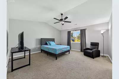 11289 NW 325th Ave, North Plains, OR 97133 - Photo 14