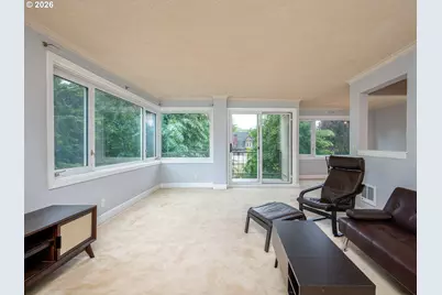 2211 SW Park Pl #102, Portland, OR 97205 - Photo 8