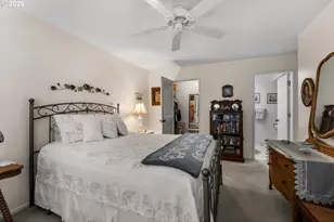 4246 NE 125th Pl, Portland, OR 97230 - Photo 16