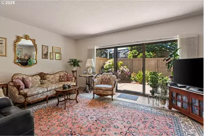 4246 NE 125th Pl, Portland, OR 97230 - Photo 4