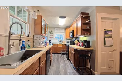 1230 Hilfiker Ln, Salem, OR 97302 - Photo 20