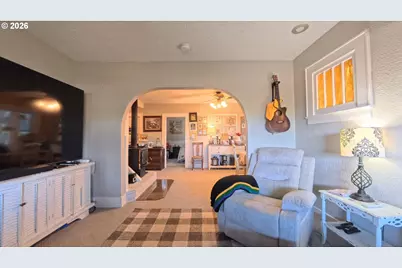 1230 Hilfiker Ln, Salem, OR 97302 - Photo 8