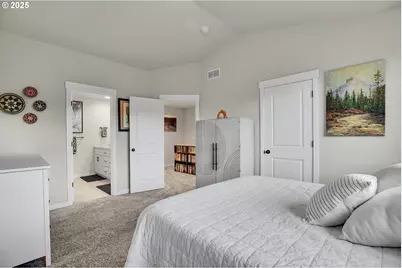 12467 SE Water Drop Way, Happy Valley, OR 97086 - Photo 20