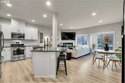 12467 SE Water Drop Way, Happy Valley, OR 97086 - Photo 10