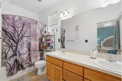 2386 SE 171st Ave, Portland, OR 97233 - Photo 18