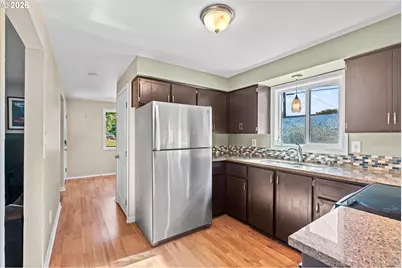 6156 SE Lexington St, Portland, OR 97206 - Photo 10