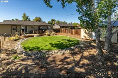3217 SW Quartz Ave, Redmond, OR 97756 - Photo 4