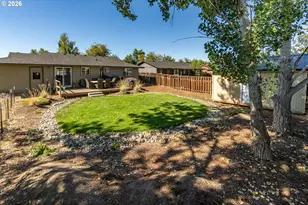 3217 SW Quartz Ave, Redmond, OR 97756 - Photo 4