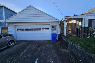 4454 NE 82nd Ave, Portland, OR 97220 - Photo 2