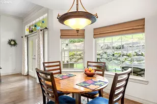 1700 NW Avery St, Roseburg, OR 97471 - Photo 30