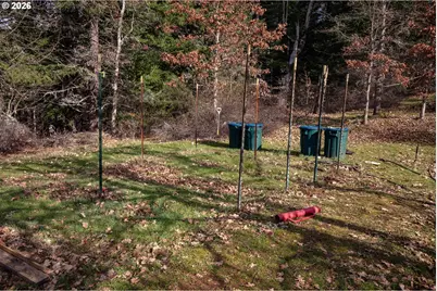 244 Lyons Rd, White Salmon, WA 98672 - Photo 16