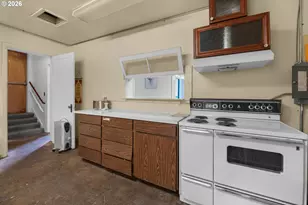 1151 Harrison Ave, Astoria, OR 97103 - Photo 16