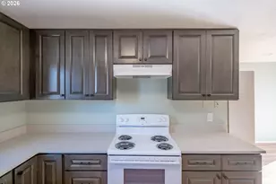 1625 SE Jackson St, Albany, OR 97322 - Photo 12