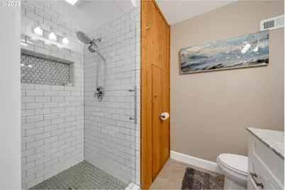 1626 NE Regatta Way, Lincoln City, OR 97367 - Photo 20