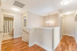 14810 SW Trevor Ln, Portland, OR 97224 - Photo 20