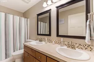 14810 SW Trevor Ln, Portland, OR 97224 - Photo 28