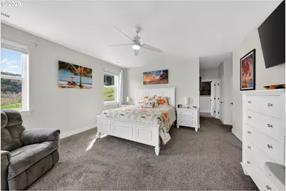 445 Madera Ln, Roseburg, OR 97471 - Photo 32