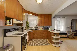 307 Sherman St, Amity, OR 97101 - Photo 4