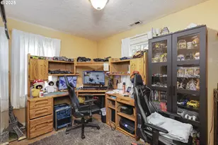 307 Sherman St, Amity, OR 97101 - Photo 6