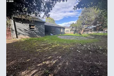 307 Sherman St, Amity, OR 97101 - Photo 16