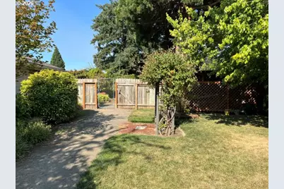 3386 48th Ave, Salem, OR 97305 - Photo 14