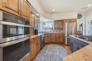2790 Carriage Way, West Linn, OR 97068 - Photo 8