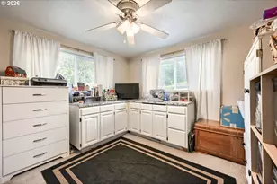 2565 Dover Dr, Eugene, OR 97404 - Photo 20