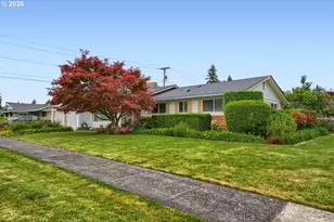 2565 Dover Dr, Eugene, OR 97404 - Photo 2