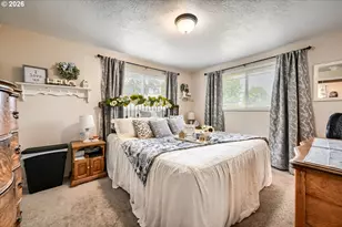 2565 Dover Dr, Eugene, OR 97404 - Photo 14