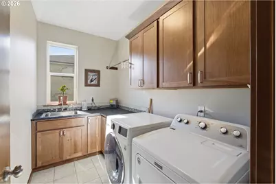 1704 Oakwood Dr, The Dalles, OR 97058 - Photo 16