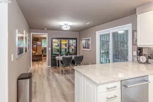 15065 SE Brightwood Ave, Milwaukie, OR 97267 - Photo 6
