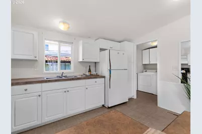 208 2nd St, Long Beach, WA 98631 - Photo 16