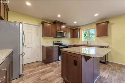 282 Karousel Ln, Washougal, WA 98671 - Photo 12