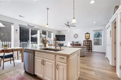 21780 NE Larkspur Ln, Fairview, OR 97024 - Photo 10