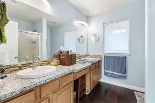 21780 NE Larkspur Ln, Fairview, OR 97024 - Photo 24