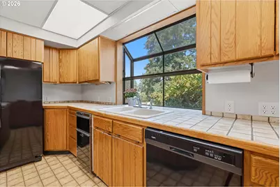 11765 SW Gaarde St, Tigard, OR 97224 - Photo 16