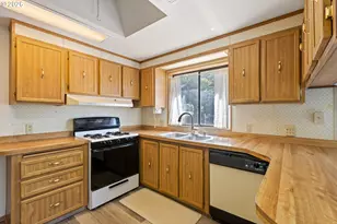 508 Gael Ln, Myrtle Creek, OR 97457 - Photo 18