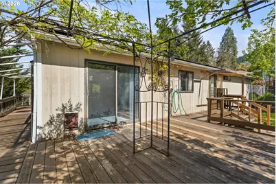 508 Gael Ln, Myrtle Creek, OR 97457 - Photo 40