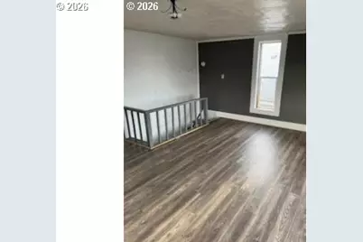 1908 Adams Ave, La Grande, OR 97850 - Photo 10